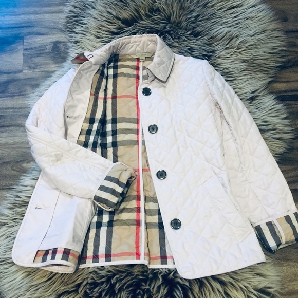 Blush pink Burberry quilted Coat - Picture 7 of 17